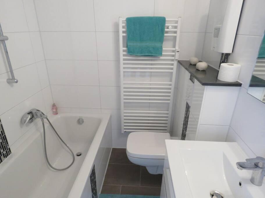 Fewo Sonnenblick - Zentrumsnah Und Gruen In Essen Extérieur photo